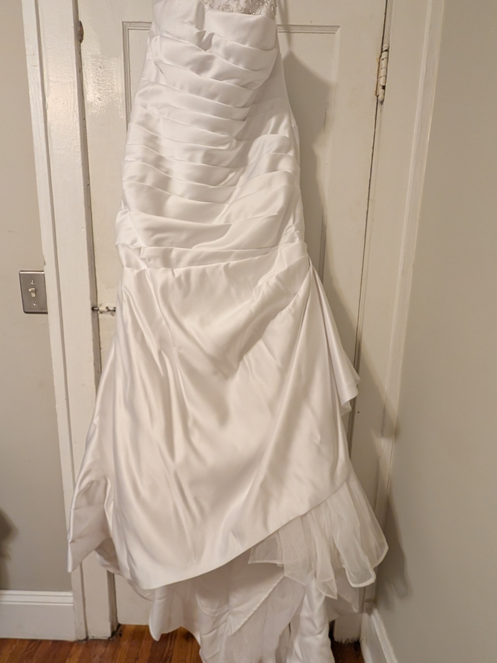 Classic Strapless Bridal Dress